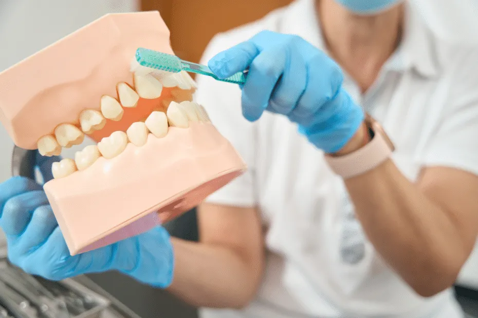 come lavarsi i denti